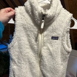Patagonia girls large vest